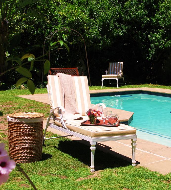 Oak Village B&B Stellenbosch Ngoại thất bức ảnh