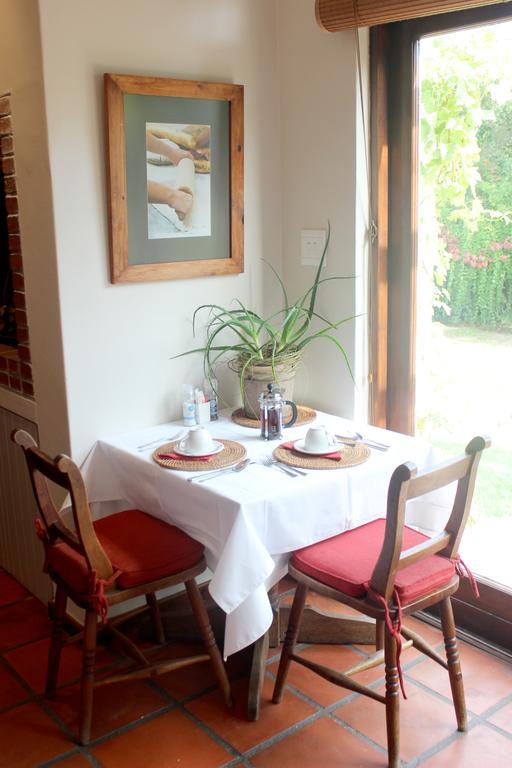 Oak Village B&B Stellenbosch Ngoại thất bức ảnh
